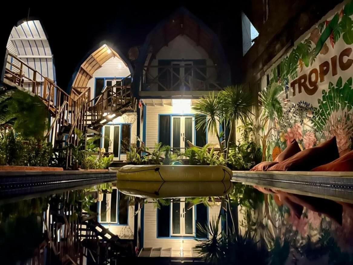 Tropical House Bungalows Gili Trawangan Luaran gambar
